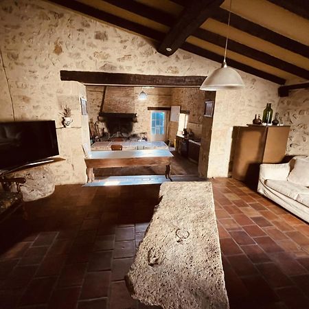 Refuge De Perreau Villa Saint-Michel-de-Montaigne Екстериор снимка