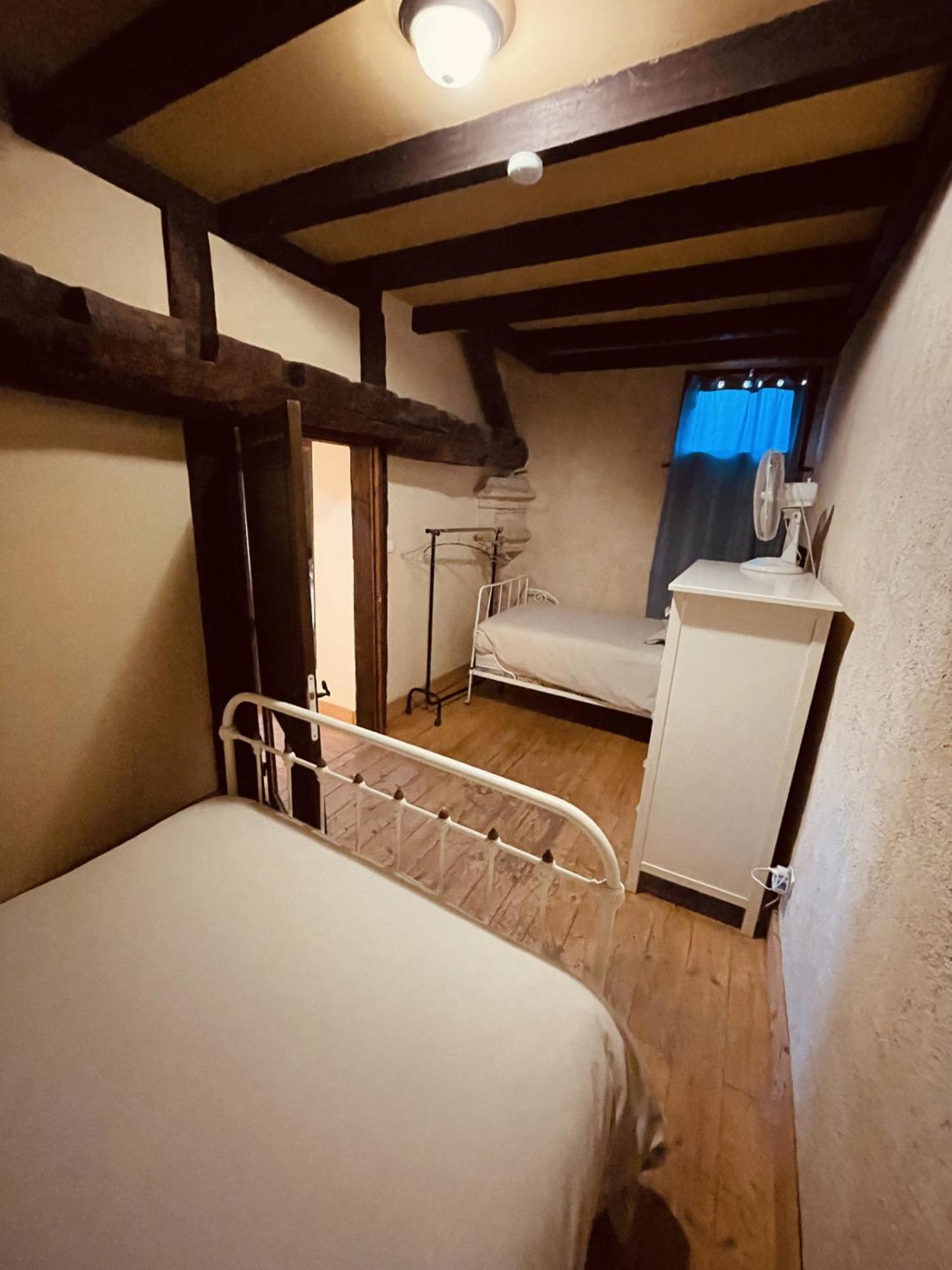 Refuge De Perreau Villa Saint-Michel-de-Montaigne Екстериор снимка