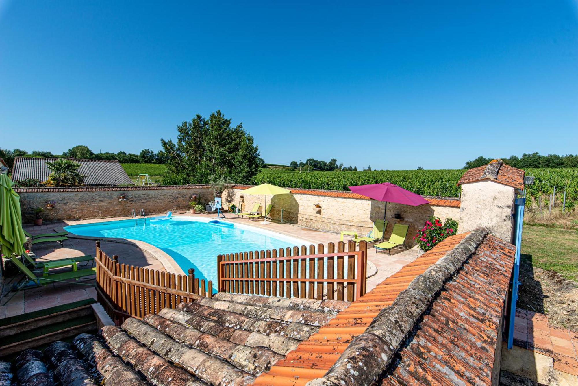 Refuge De Perreau Villa Saint-Michel-de-Montaigne Екстериор снимка